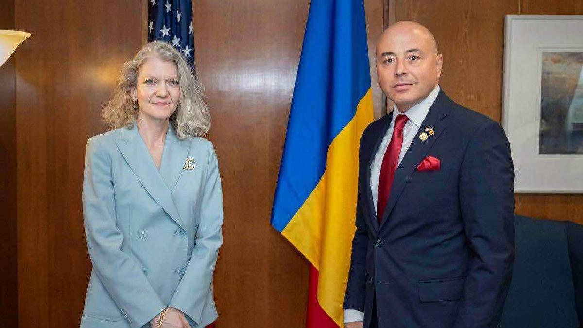 Ambasadorul Andrei Muraru discuta manipulari la Deparatamentul de Stat