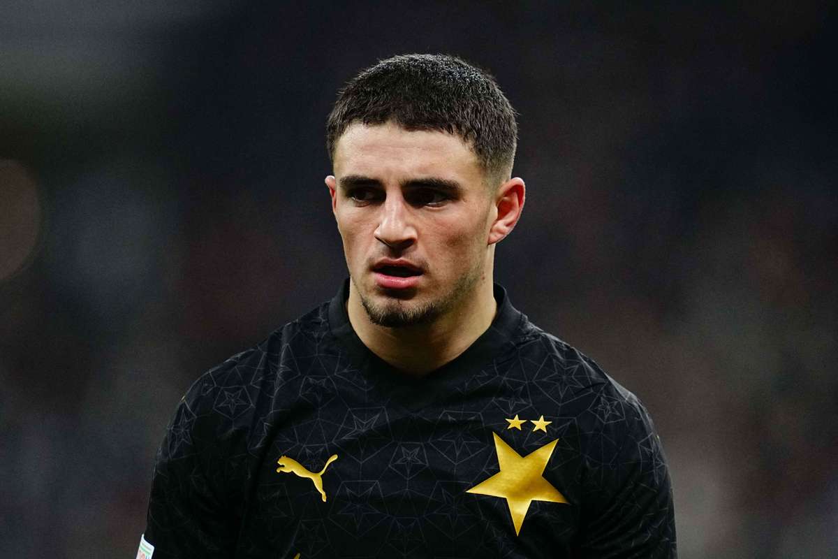 PAOK ul lui Razvan Lucescu realizeaza transfer record in Grecia