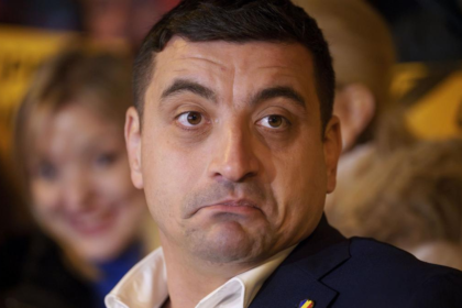 AUR raspandeste minciuna despre trimiterea de trupe in Ucraina