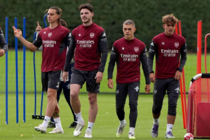 Arsenal fara doi jucatori la debutul Ligii Campionilor