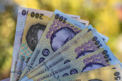 Cati bani au primit partidele in septembrie 2023