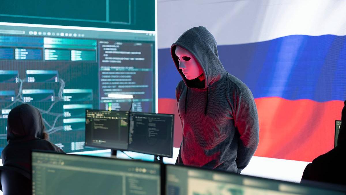 Investigatie sub acoperire Ferma de troli a lui Putin