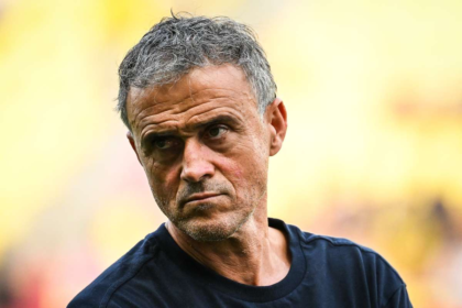 Luis Enrique a fost internat de urgenta Va fi operat