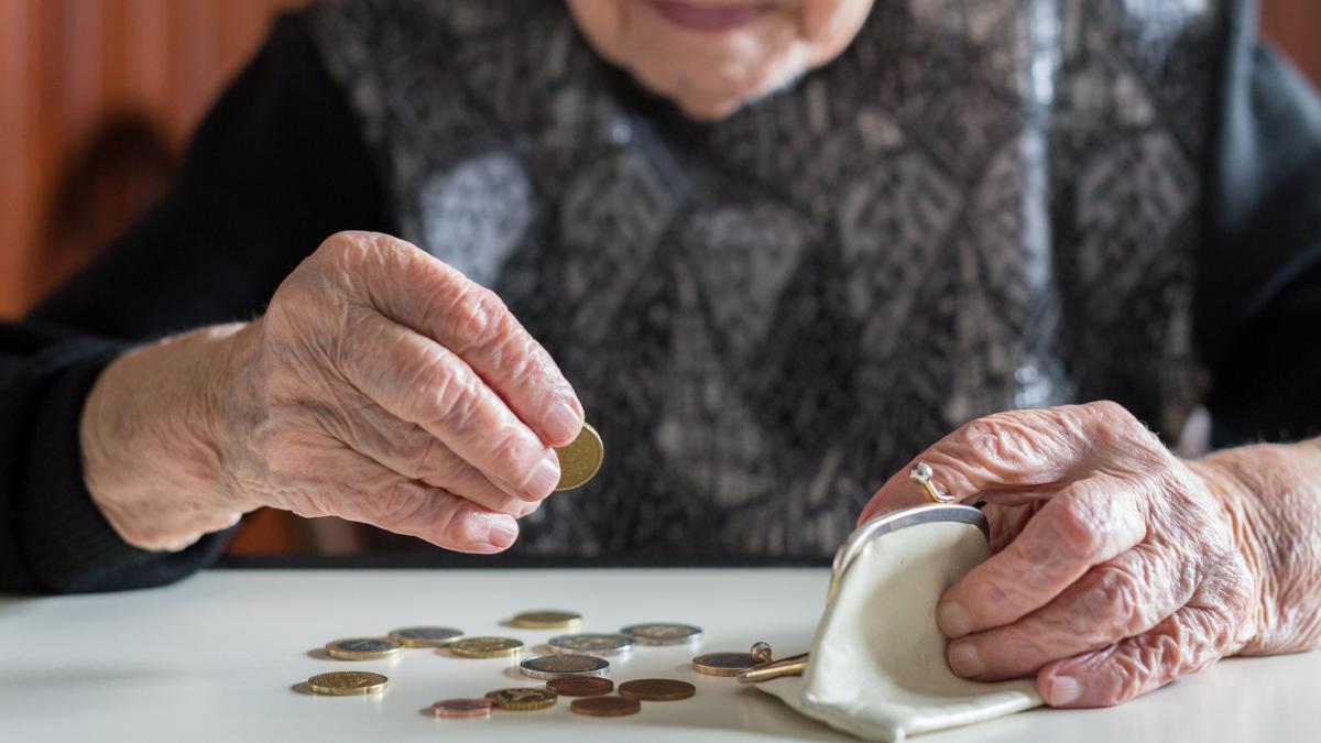 Ministrul Muncii anunta ajutorul de 400 lei pensionarilor