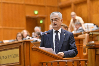 Mot iunea de cenzura a primit doar 109 voturi