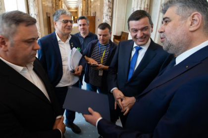 Scandalul organului genital Grindeanu il sustine pe Ciolacu