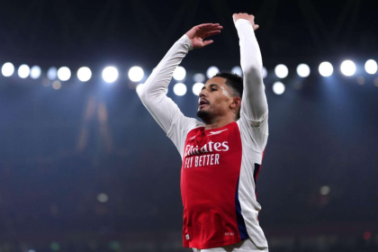 William Saliba ar fi semnat prelungirea contractului cu Arsenal