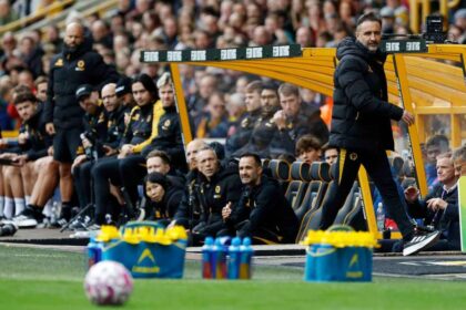 Antrenorul Wolves a fost sancionat pentru ut