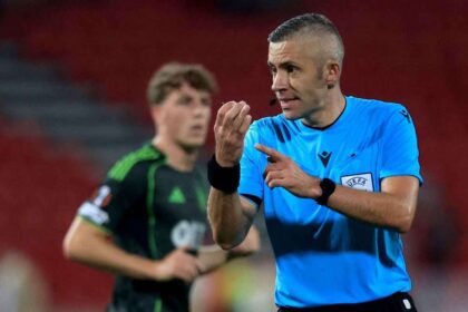 Arbitrul Radu Petrescu la meciul cu Nottingham Forest