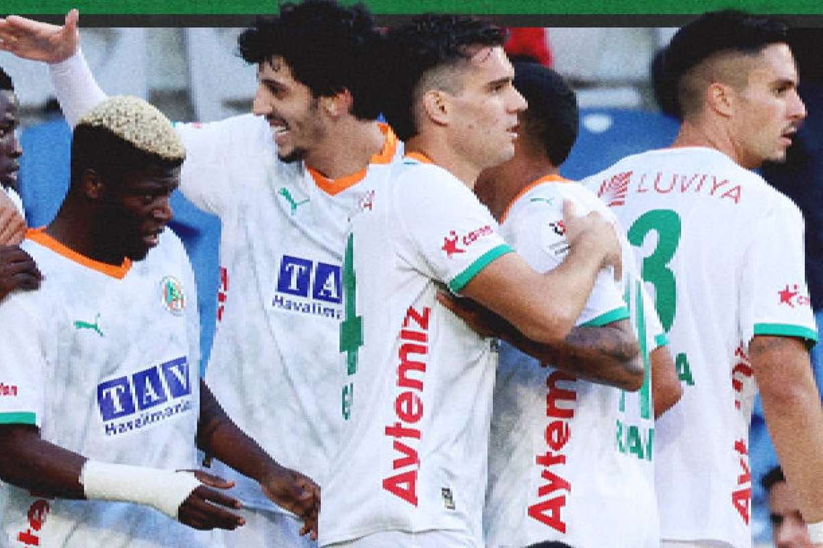 Gol spectaculos de la Ianis in Turcia