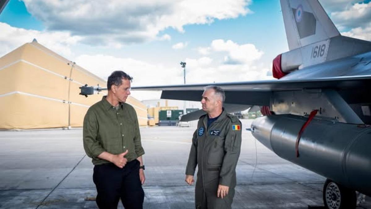 Mosanu Noua escadrila F 16 in misiunea NATO