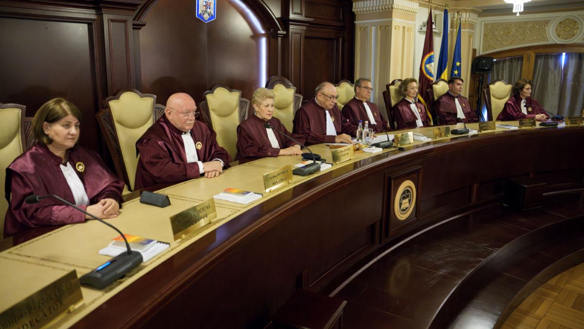Mugur Ciuvica despre decizia CCR Patru muschetari de la PSD sau trezit