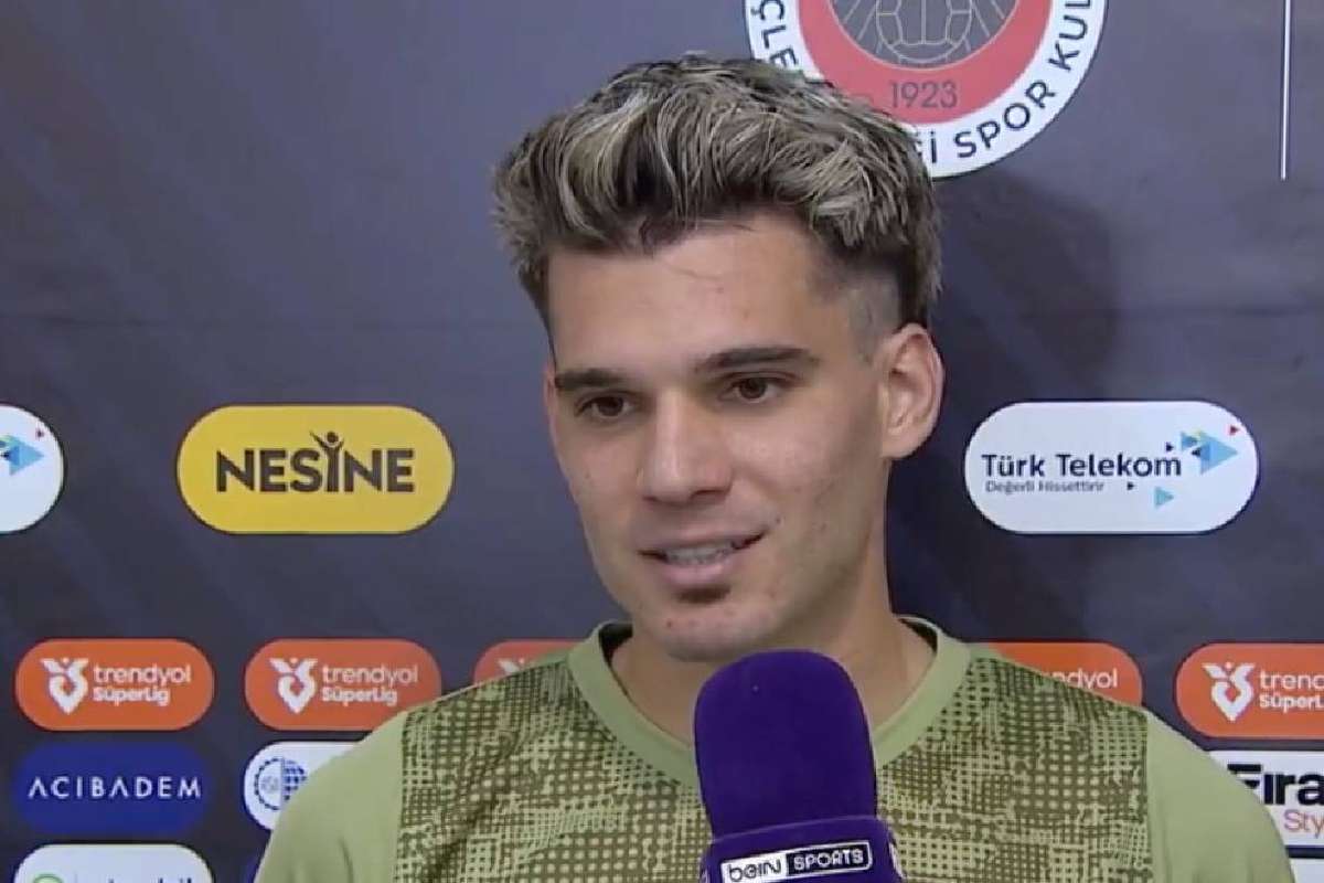 Reactia lui Ianis Hagi dupa un gol superb