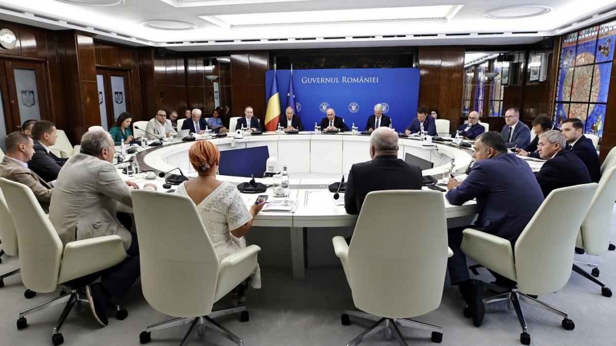 Sedinta de Coalitie despre concedierile din administratie