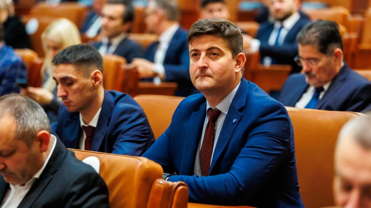 Alexandru Dimitriu candidatul USR pentru Ministerul Apararii
