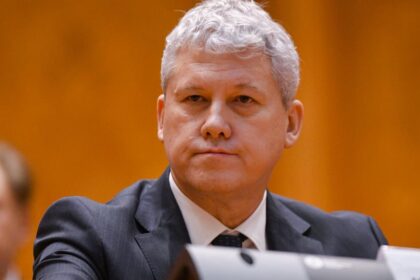 Catalin Predoiu despre deficitul de personal Recrutam 6000 dar lipsesc 30000