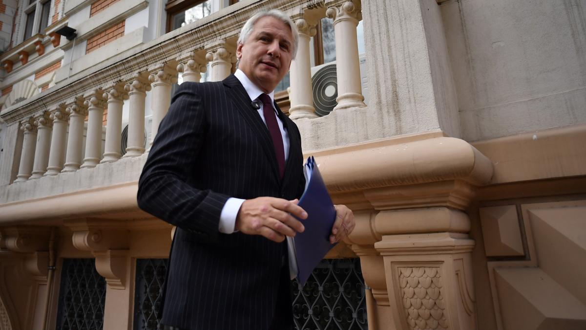 Eugen Teodorovici se inscrie independent la Primaria Capitalei