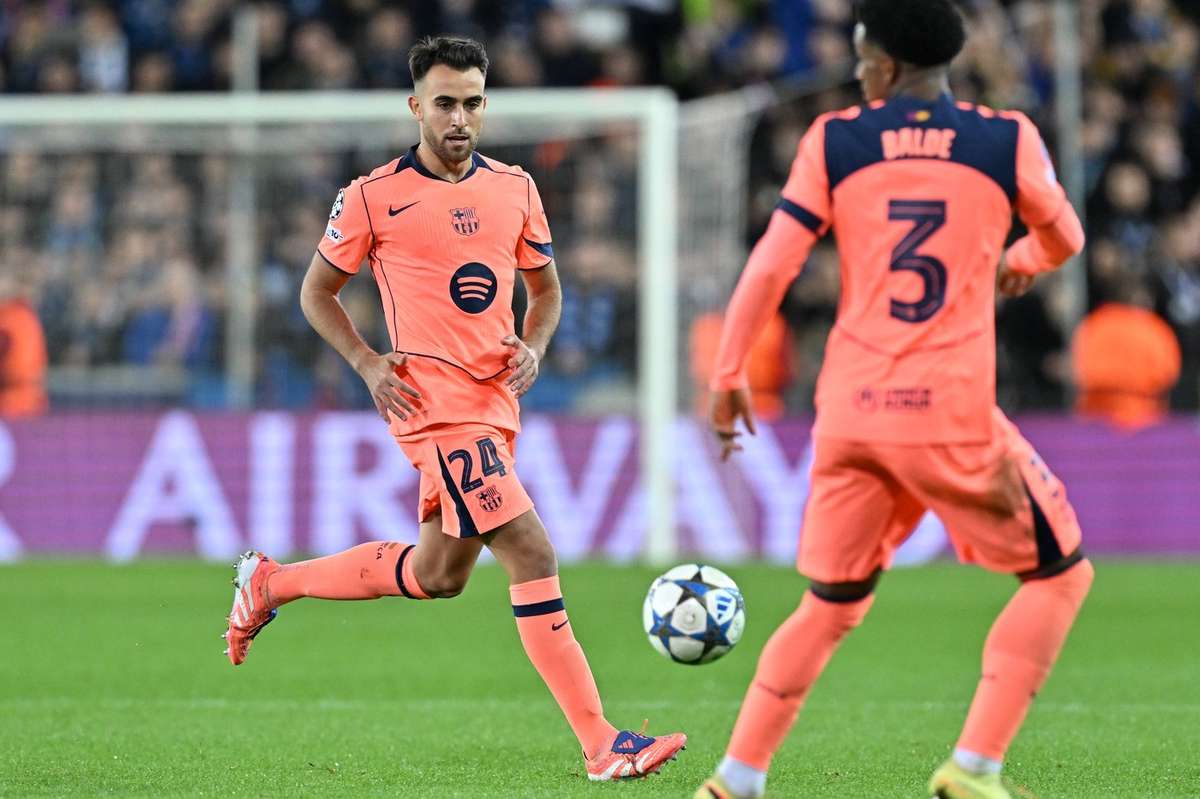 Fundasul de la FC Barcelona joaca cu masca dupa fractura de nas