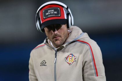 Jamie Vardy jefuit in timpul meciului cu Cremonese