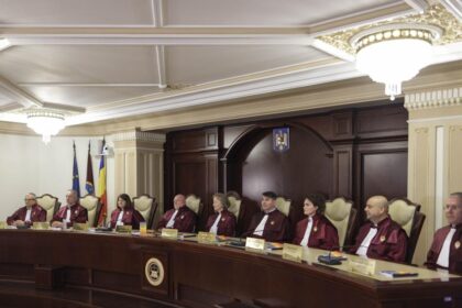 Judecatorii CCR pot pierde pensia