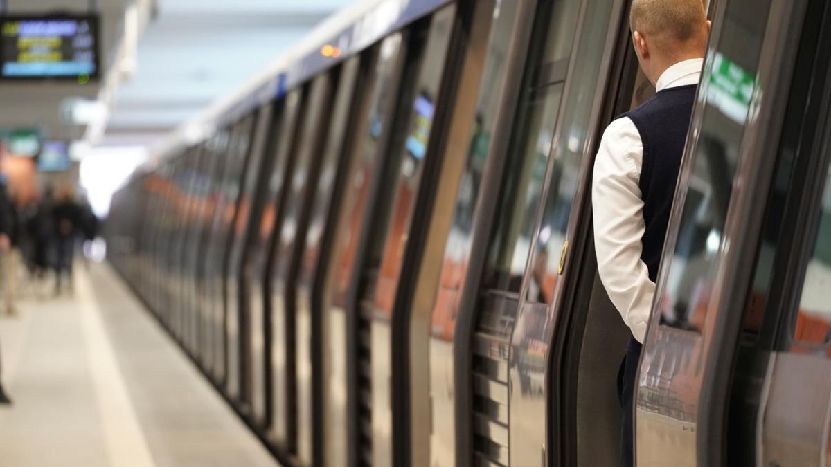 Magistrala de metrou M4 va avea 14 statii noi