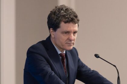 Nicustor Dan Reducerea cheltuielilor discutii complicate