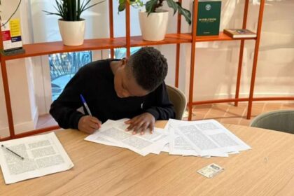 Nike a semnato cu Destiny Kosiso junior de 12 ani