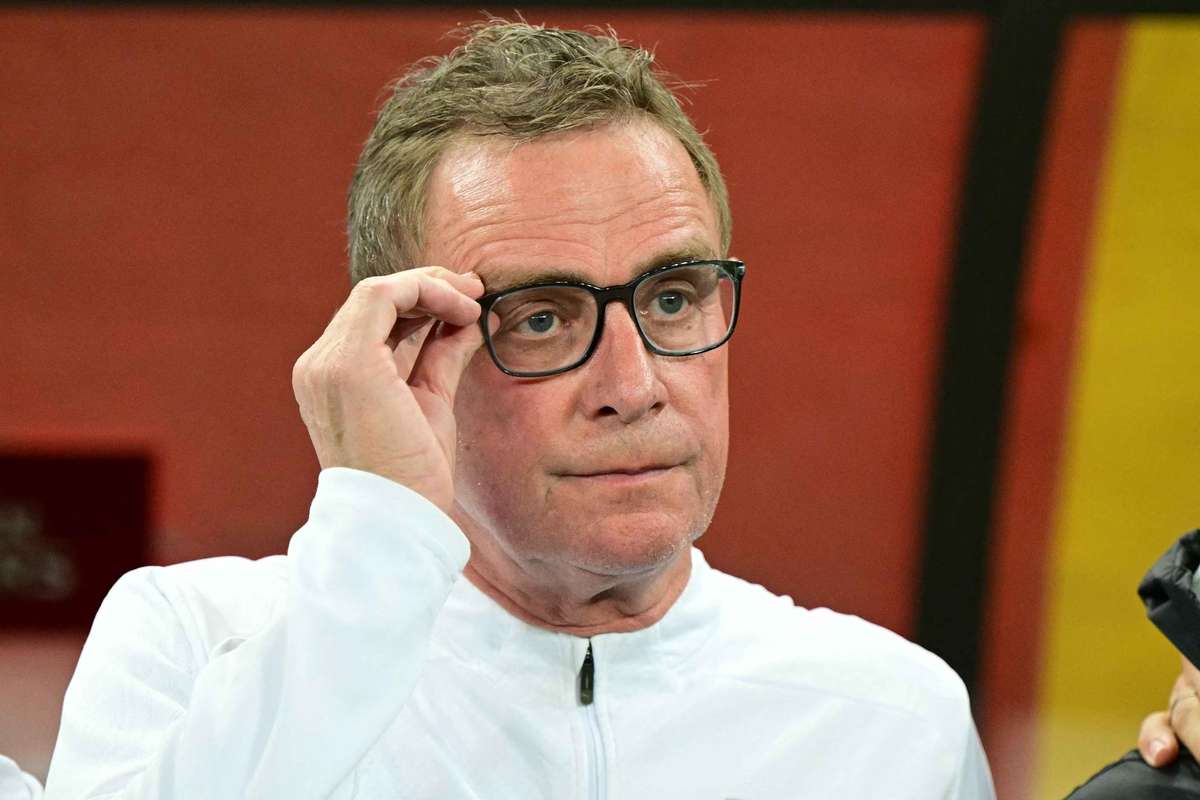Ralf Rangnick reactie acida la Lucescu Ma intereseaza la fel de mult ca