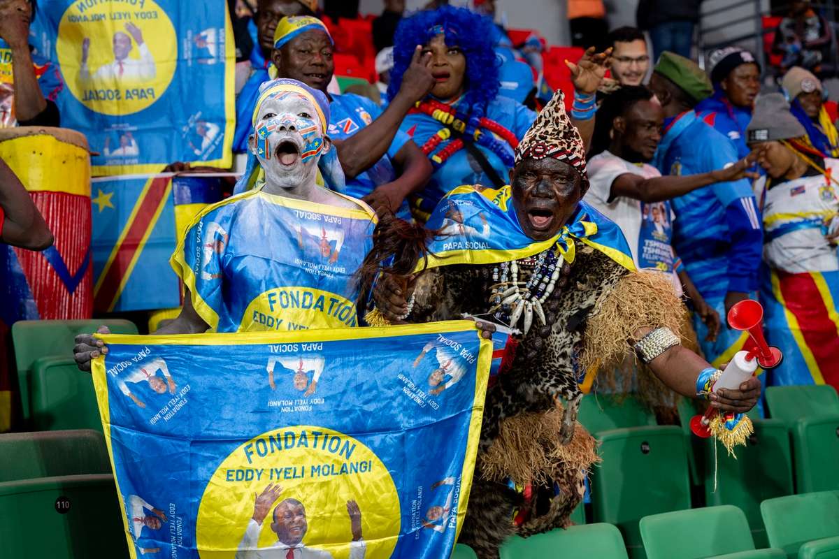Selecionerul Nigeriei acuzatii de voodoo dupa baraj