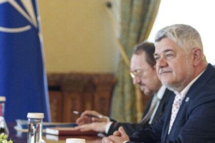 Senatorii plecati de la Soshoaca cer motiune de cenzura