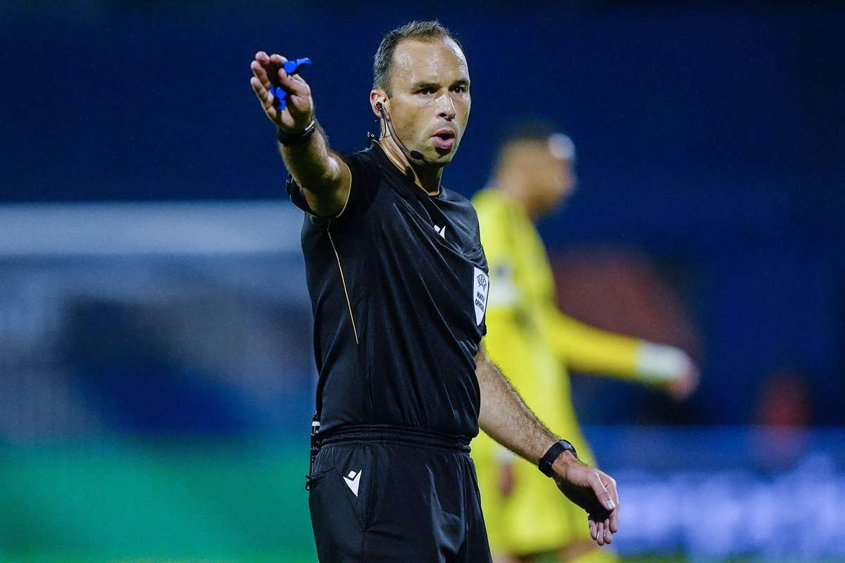 UEFA a anuntat arbitrajul pentru meciul Steaua Rosie