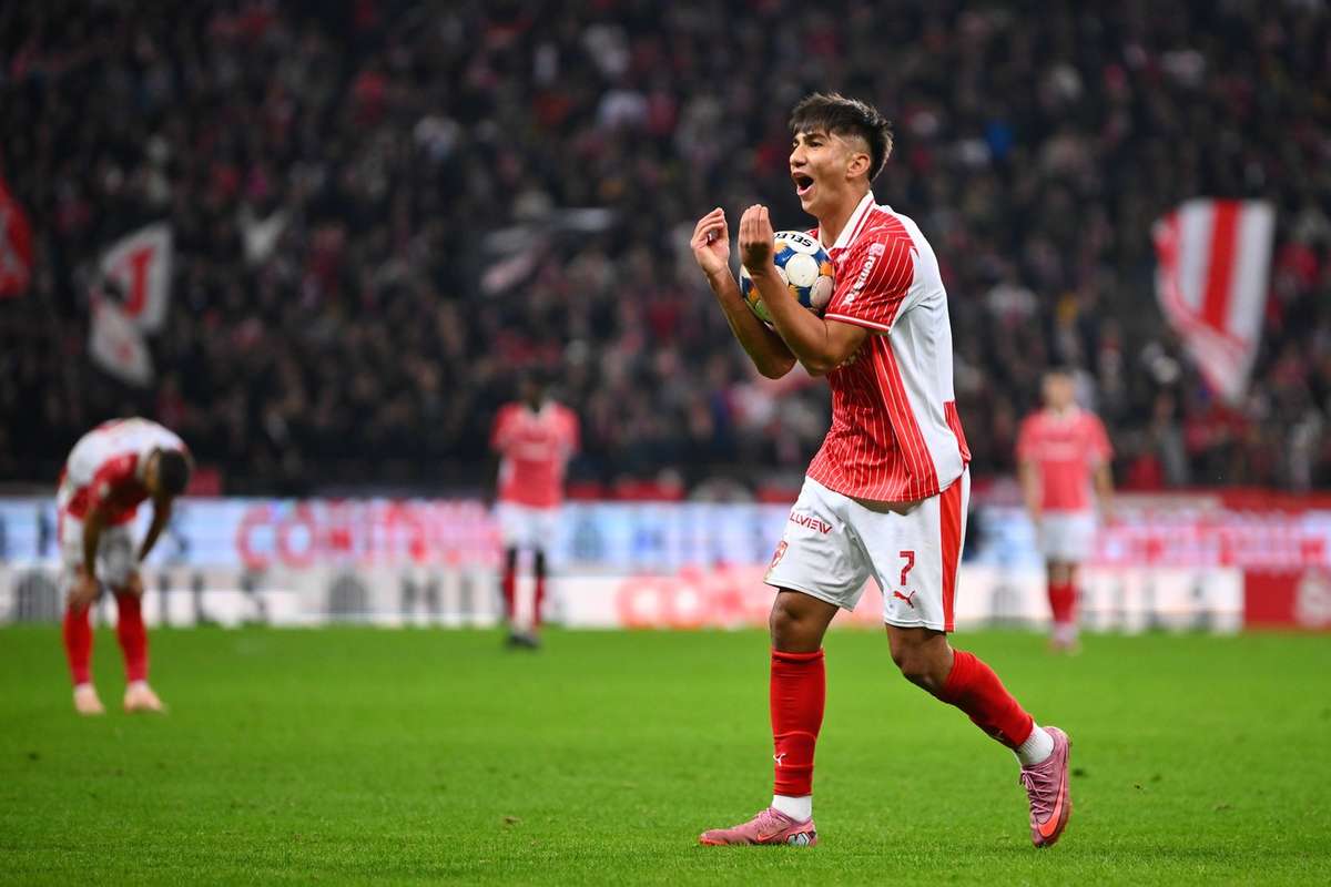 transmisie in direct dinamo bucuresti