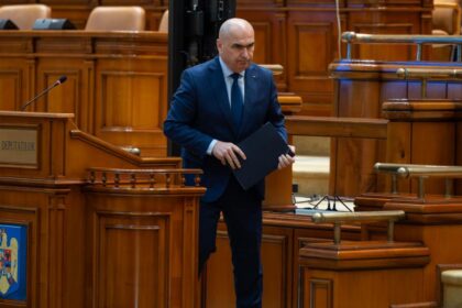 AUR depune motione de cenzura Guvernului Bolojan
