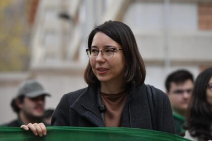 Ana Ciceala ramane in cursa pentru Primaria Bucuresti