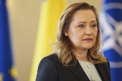 Lasconi despre Mosteanu Are 300000 de euro si pleaca