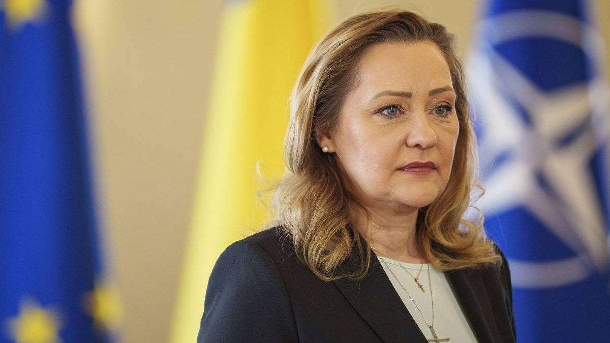 Lasconi despre Mosteanu Are 300000 de euro si pleaca