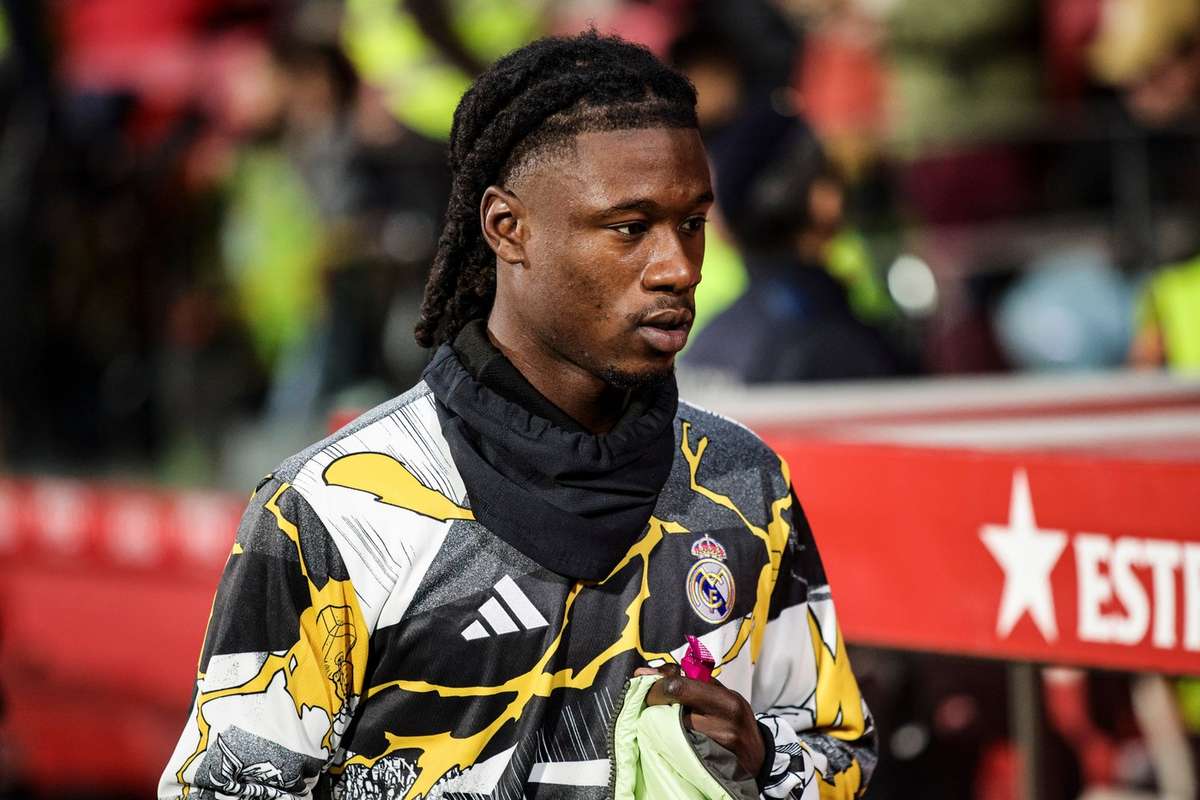 Liverpool ofera 60 de milioane pentru Camavinga