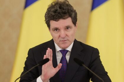 Nicusor Dan Vinovatia e la Apele Romane