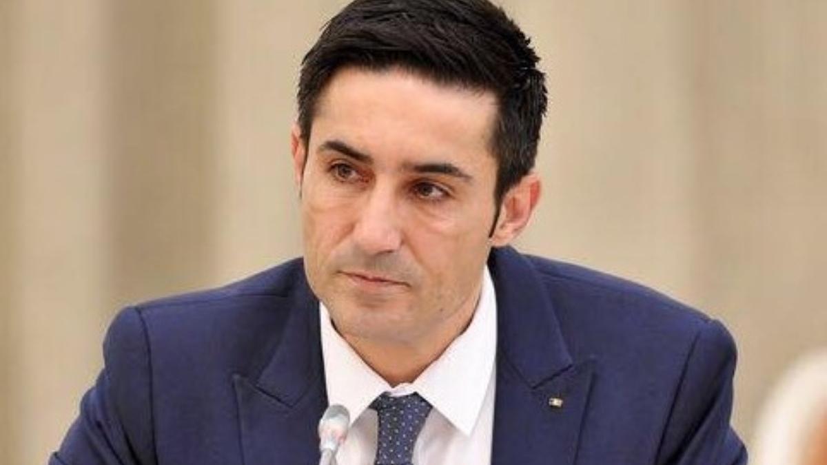Cand va decide PSD daca va continua sa ramana la guvernare Claudiu Manda Observam presiuni in interiorul partidului
