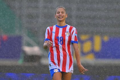 Claudia Martinez scrie istorie in fotbalul feminin