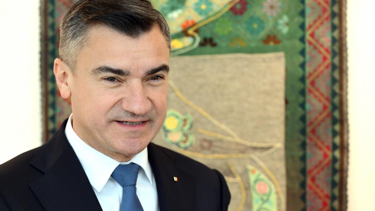 Cum intentioneaza primarul din Iasi sa concedieze angajatii