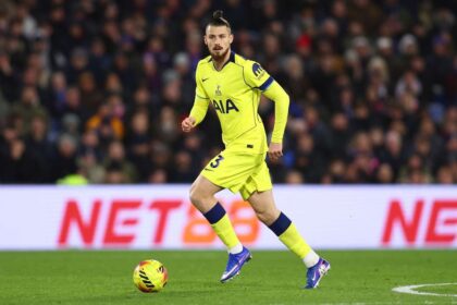Giantul din Serie A a lansat o oferta pentru Radu Dragusin