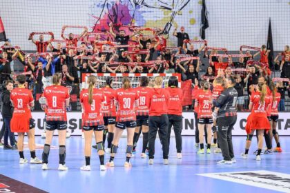 Gloria Bistrita a condus la pauza dar a fost invinsa pe terren propriu de Gyor in Liga Campionilor