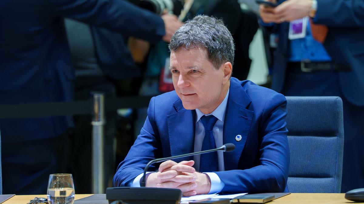 Nicuser Dan despre numirile la SRI si SIE Exista posibilitatea sa se realizeze in urmatoarele saptamani
