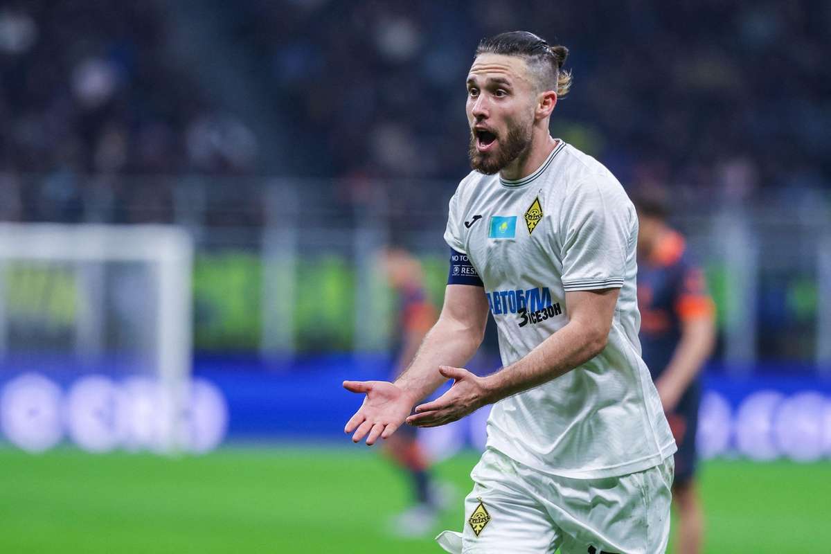 Rezolvat Proprietarul FCSB anunta transferul unui fotbalist