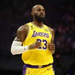 Sfaritul unei ere LeBron James nu va mai fi jucator titular in NBA All Star Game dupa 21 de ani