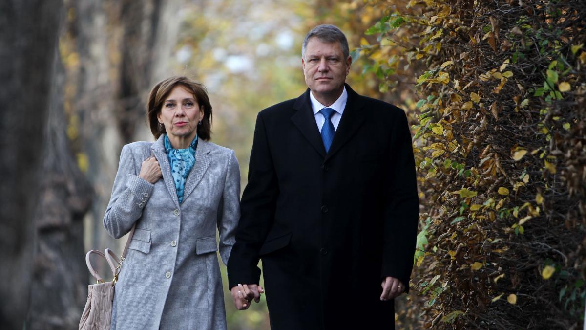 Sotii Iohannis si au achitat datoriile pentru care Primaria Sibiu a trimis notificari