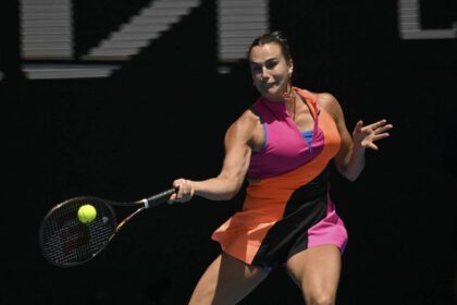 Tracker de Tenis Sabalenka prima jucatoare calificata in sferturi la Melbourne Alcaraz se Intalneste cu Paul