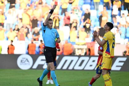 Un olandef care l a invins pe Blanuta va arbitra meciul Dinamo Zagreb FCSB din Europa League