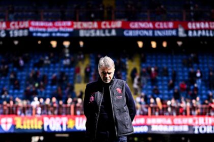 Antrenor dat afara dupa ce a fost infrant de Genoa lui Sucu